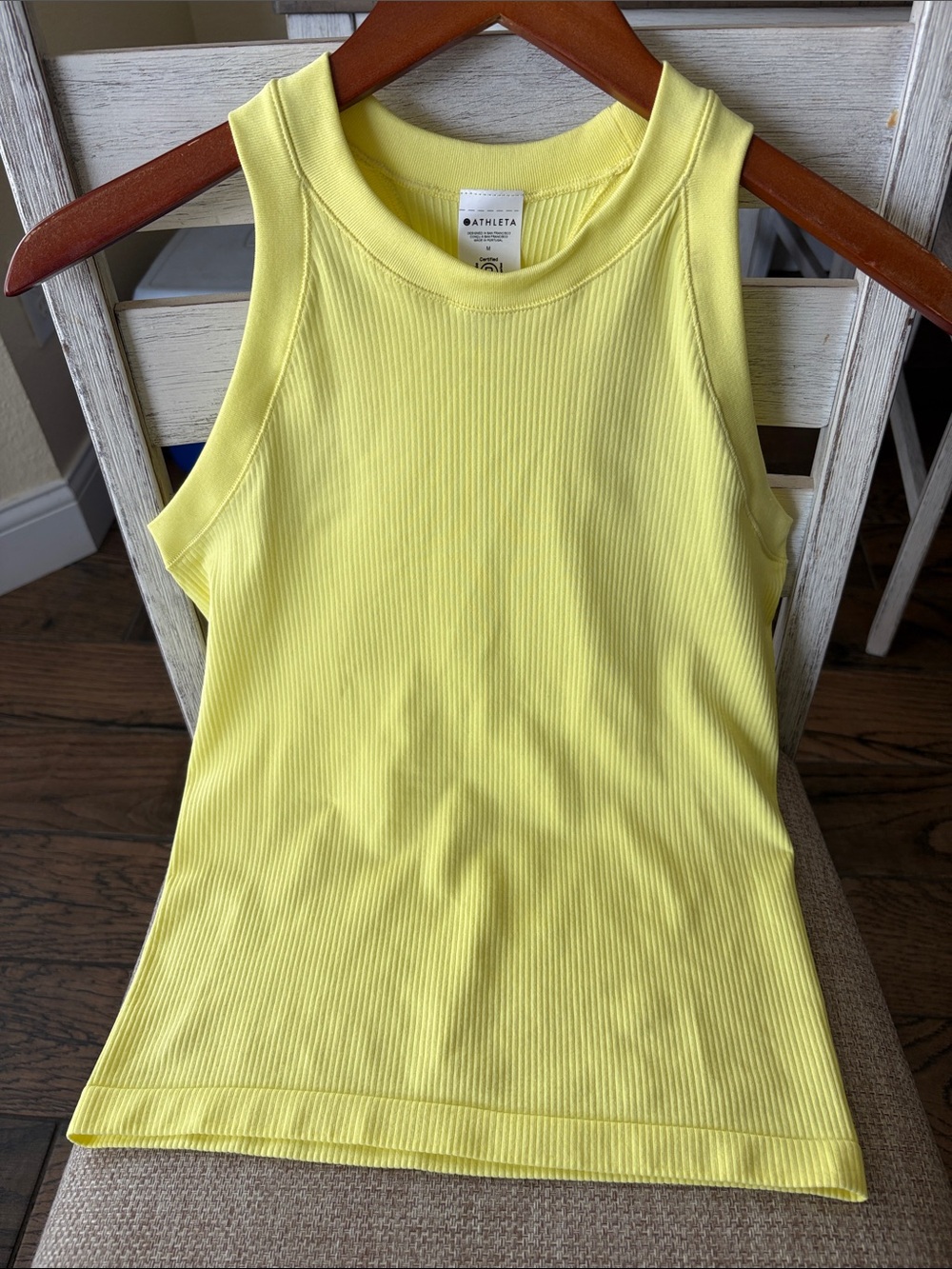 Athleta renew seamless racerback tank sz Medium